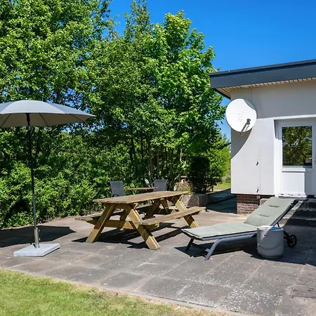 Deich Auf Wesselburenerkoog